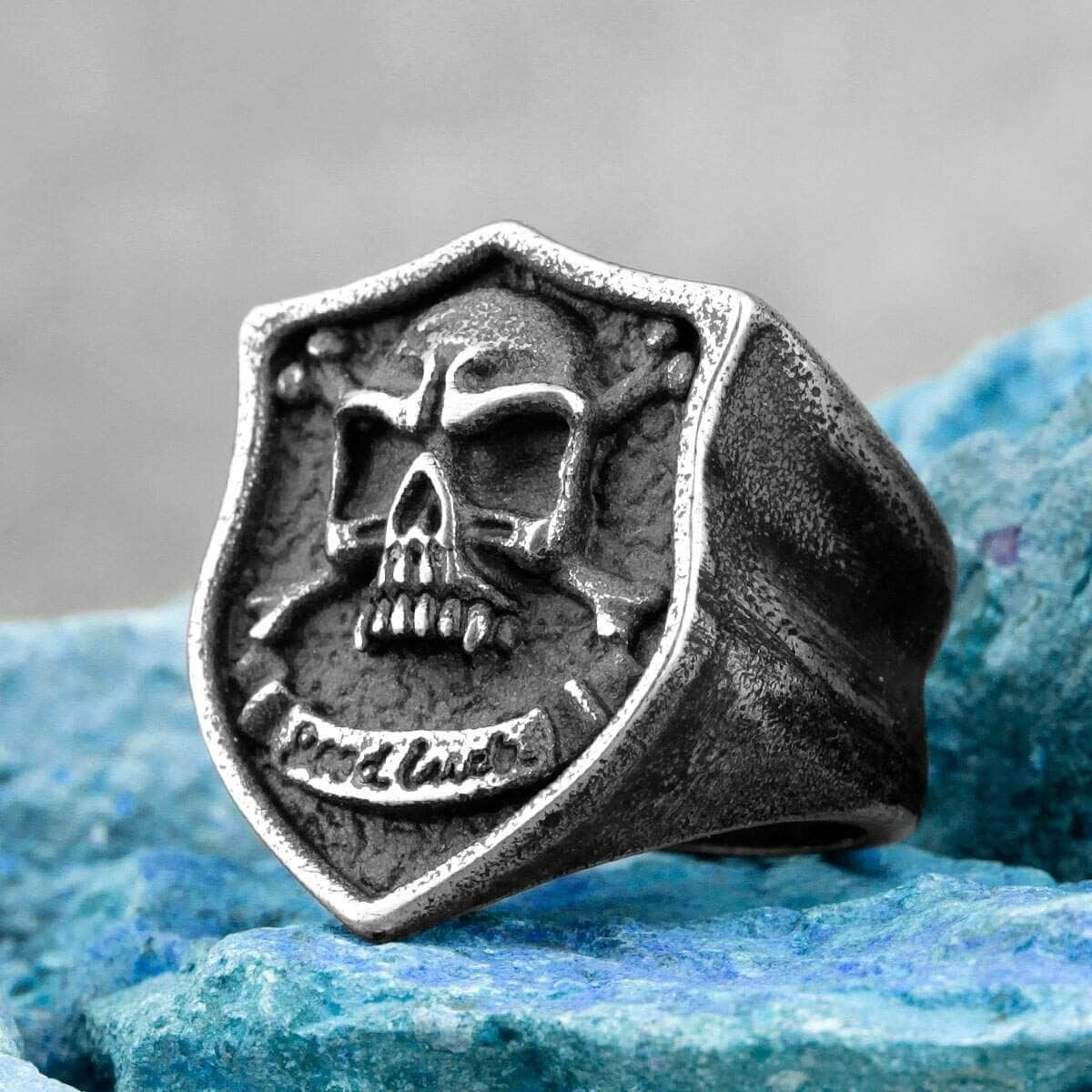 Bague Avec Tête de Mort